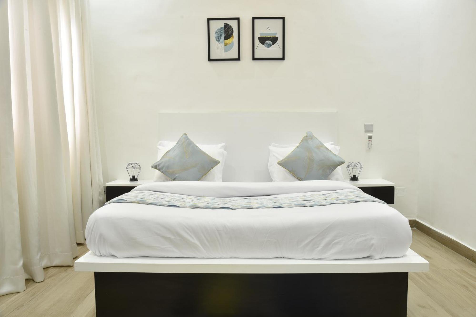 Abode Apartments Lagos Bagian luar foto