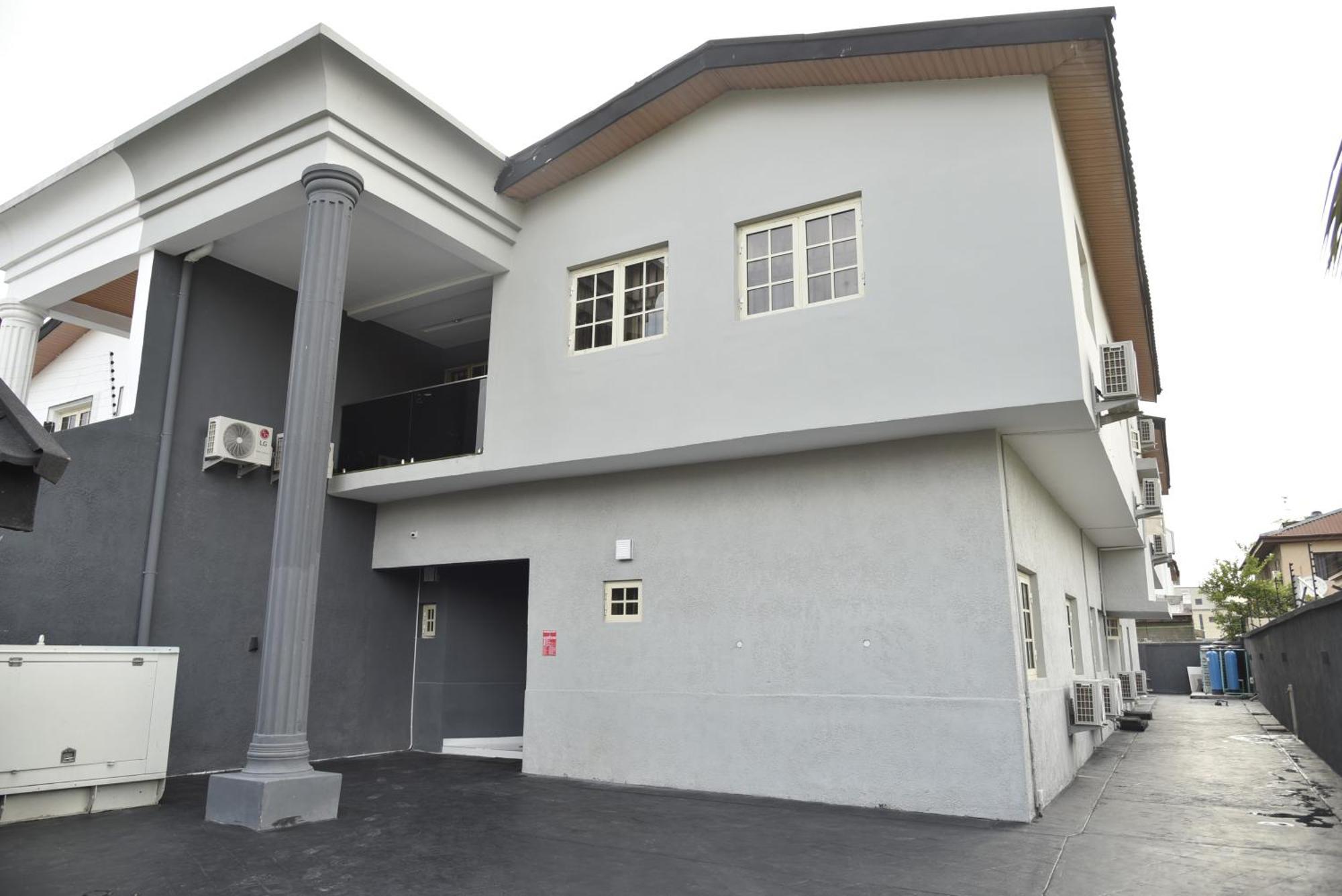 Abode Apartments Lagos Bagian luar foto